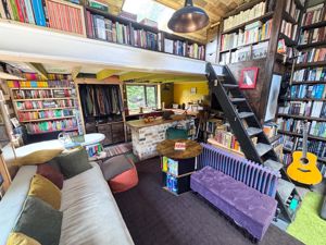 Photo 28- click for photo gallery